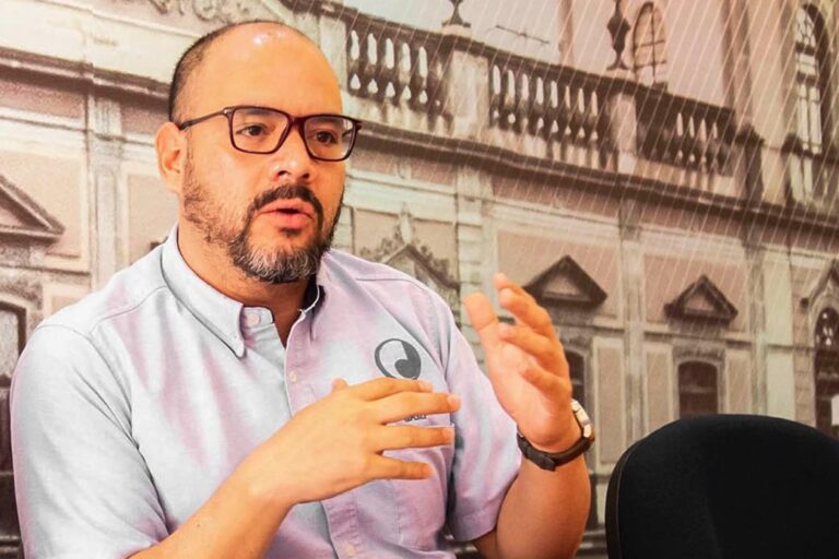 DOCTOR ALFREDO BARRALES 27OCT2020