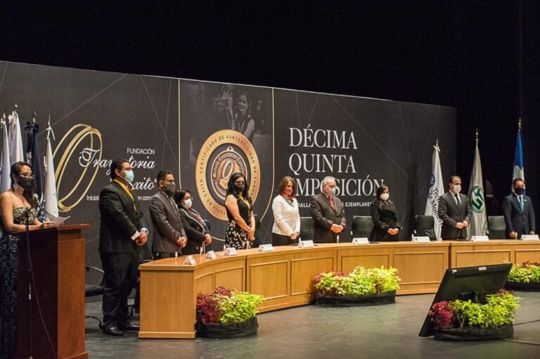 ALUMNOS UASLP 20NOV2020