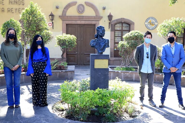 BUSTO GPE VÉLEZ 12DIC2020