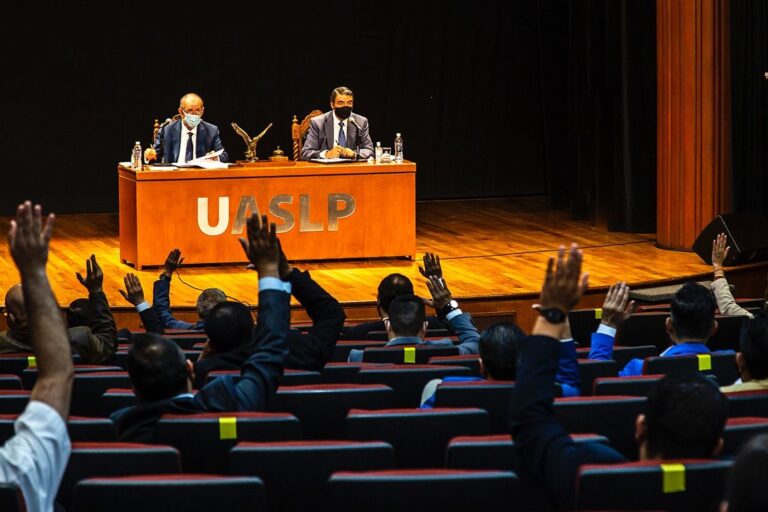 El H. Consejo Directivo Universitario de la UASLP, aprobó 7 mil 829 lugares para el ciclo escolar 2021-2022 (2)