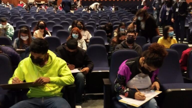 Con un total de 15 mil 320 exámenes realizados, concluyó el proceso de selección para las y los aspirantes a ingresar a la UASLP para el periodo 2021-2022 (3)