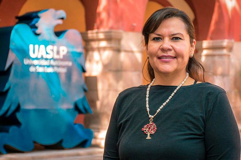 DOCTORA MARIANA BUENDÍA 29AGOSTO2021 (2)