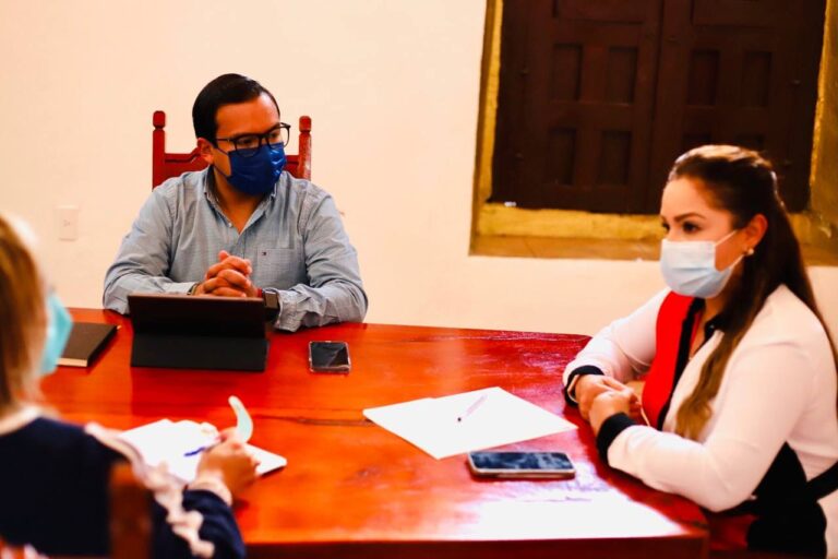 ERIKA BRIONES 17OCT2021