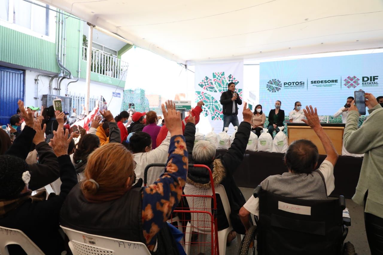 GOBIERNO Y PUEBLO 17NOV2021