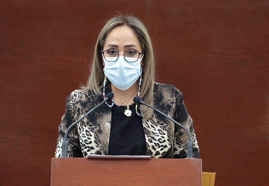 LILIANA FLORES ALM 19DIC2021