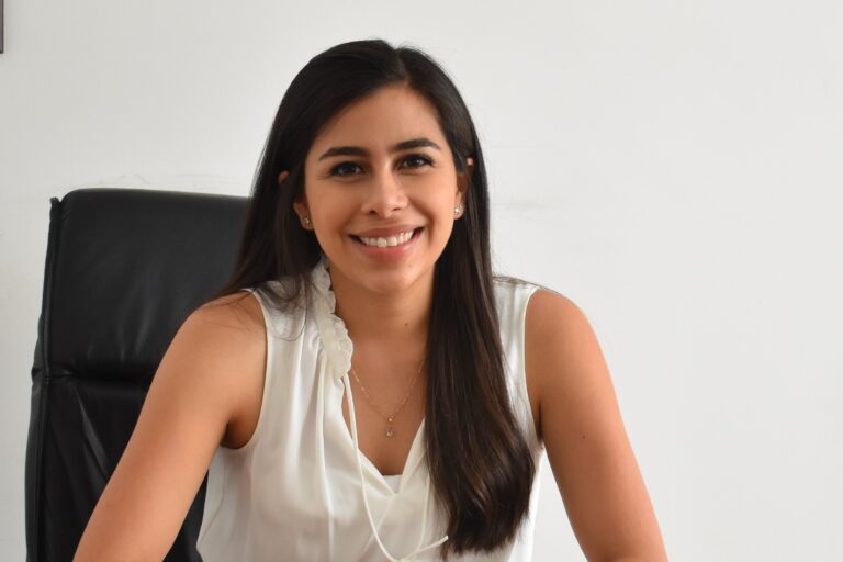 MAESTRA CELIA TORRES 28DIC2021 (2)