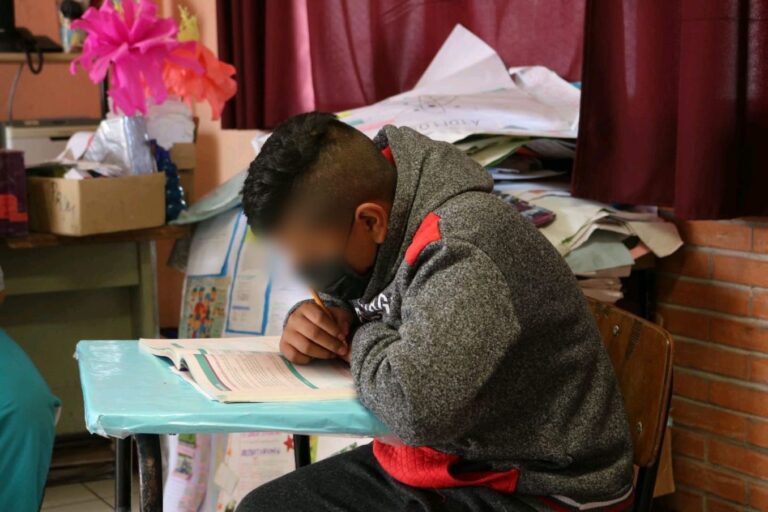 SEGE SE SUMAN ALUMNOS 03DIC2021