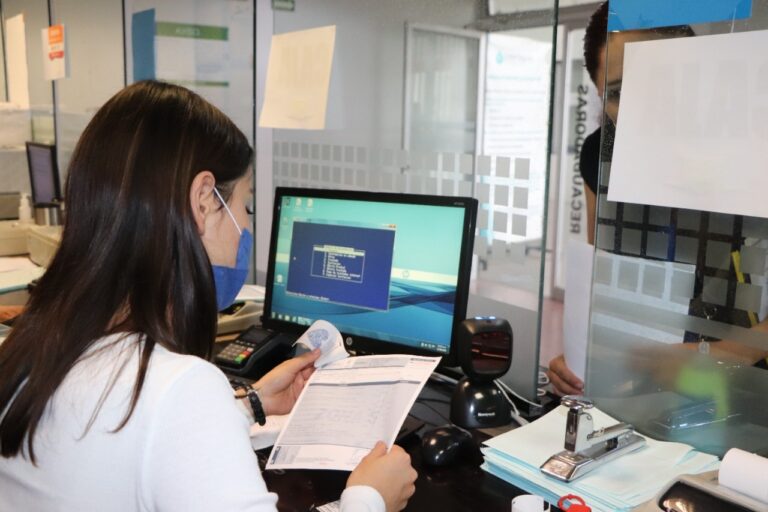 REFRENDOS LICENCIAS COM 25ENERO2022