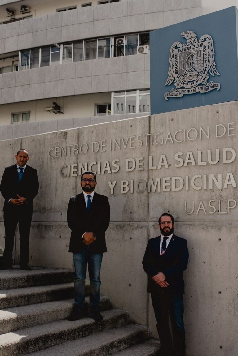 INVESTIGADORES VACUNAS 28FEBR2022 (2)