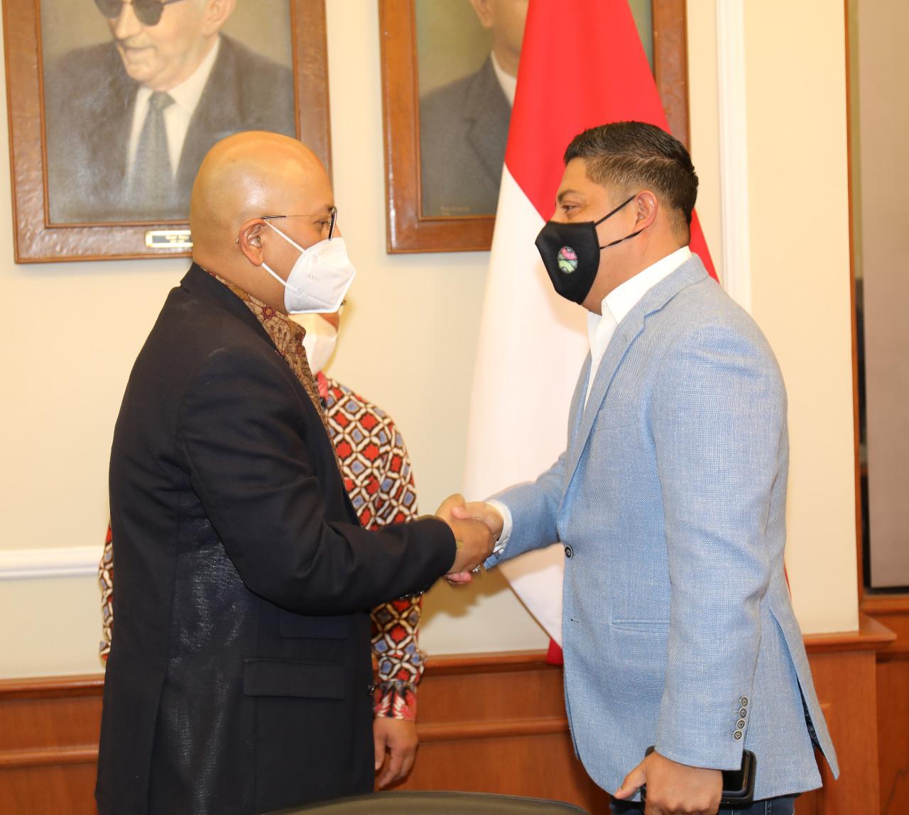 GOBERNADOR E INDONESIA 16MARZO2022