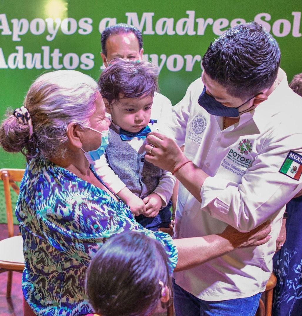 GOBERNADOR POTOSINOS 06ABRIL2022 (2)