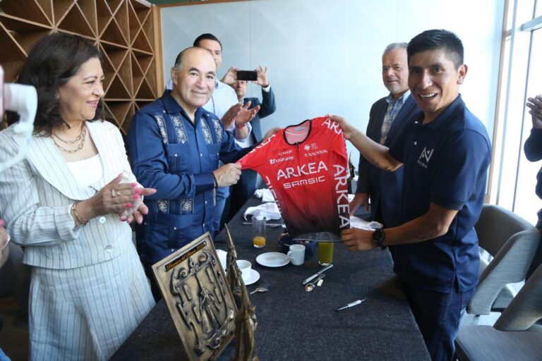 NAIRO QUINTANA 25ABRIL2022