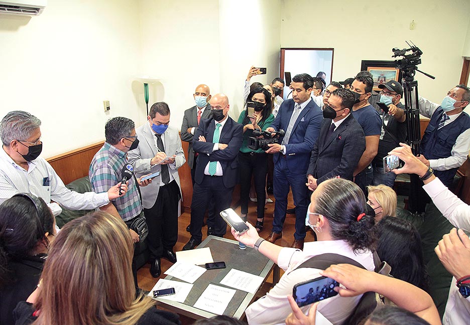 DIPUTADOS CON MEDIOS 12MAYO2022