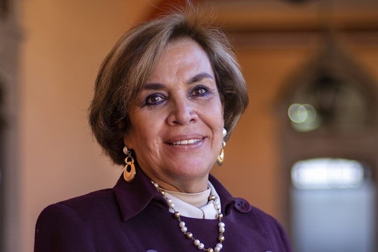 DRA ANA LUISA GONZÁLEZ 26MAYO2022 (2)