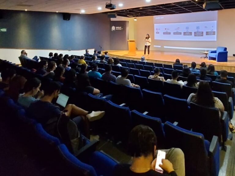 EL COMUNICOLOGO 22MAYO2022 (2)