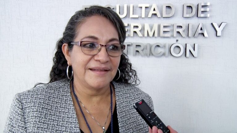 MAESTRA ALICIA VIGIL 02JUNIO2022