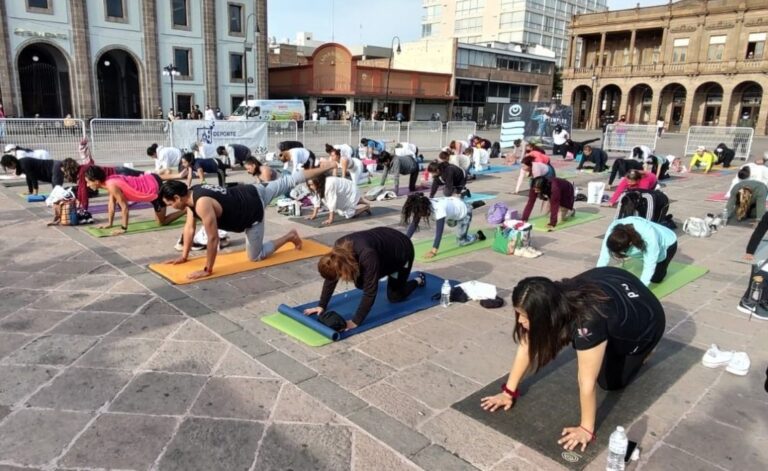 YOGA AYUNTAMIENTO 21JUNIO2022 (2)