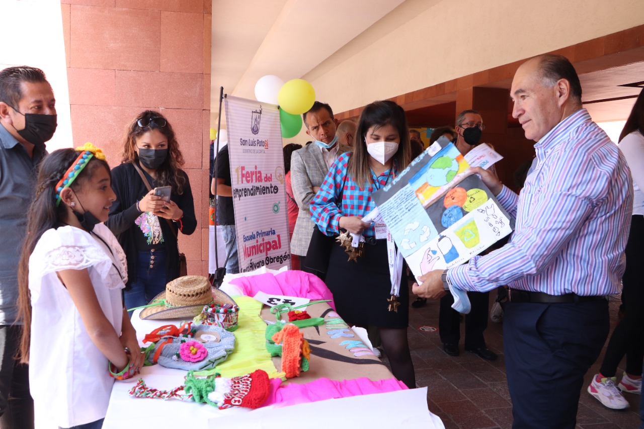 FUTUROS EMPRENDEDORES 24JULIO2022