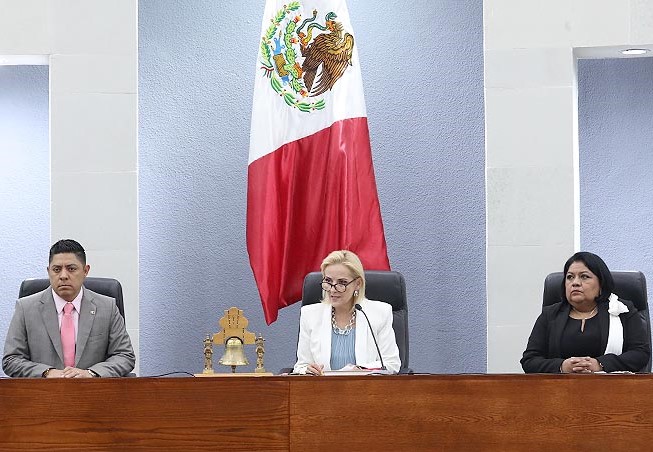 CONGRESO SESIÓN SOLEMNE 15SEPT2022 (2)