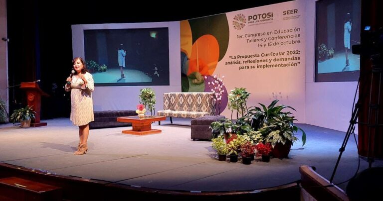 MÁS DE 900 DOCENTES 16OCT2022