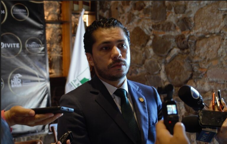 ALBERTO ALVARADO 08NOV2022