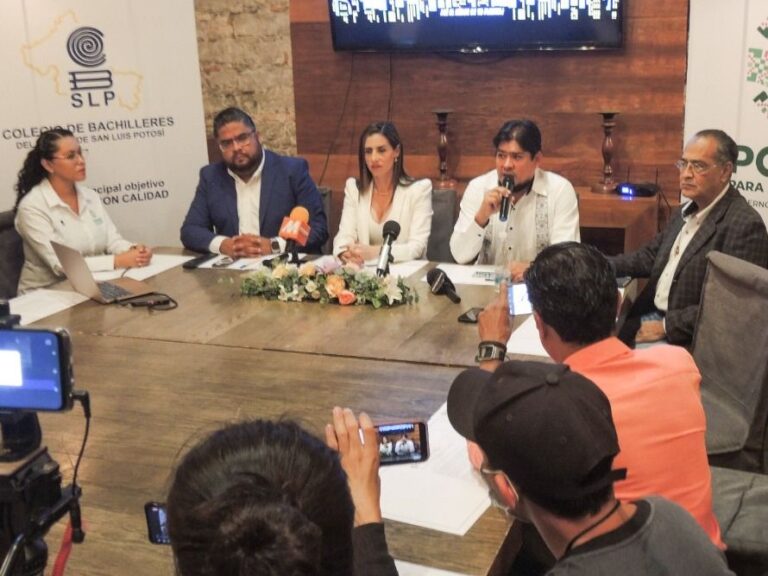 COLEGIO BACHILLERES 11NOV2022 (2)