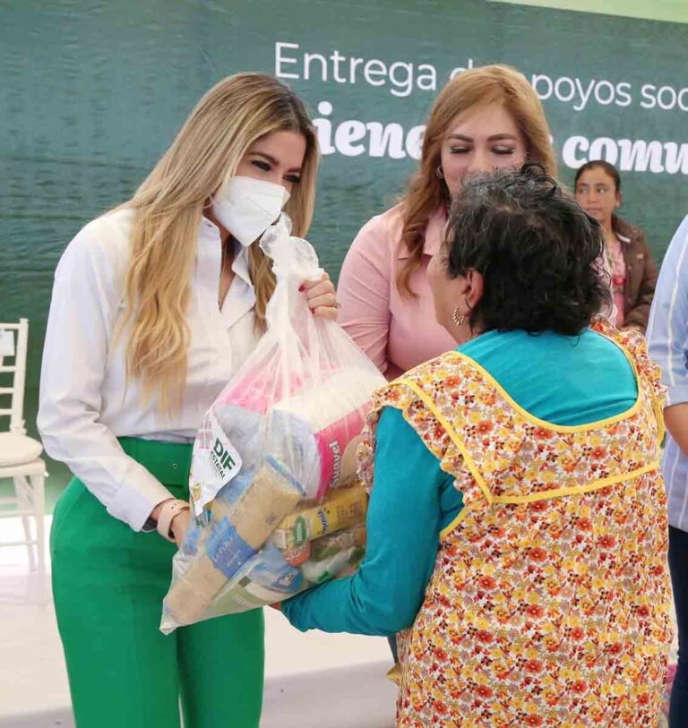 RECIBEN HABITANTES 28FEBR2023