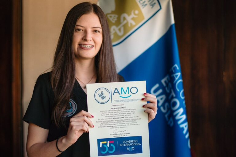 ESTUDIANTE FAC ESTOMAT 16MARZO2023 (2)