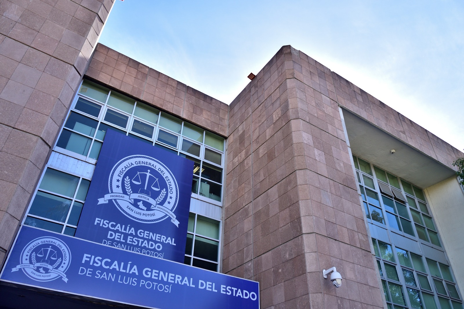 FISCALÍA FACHADA 06MARZO2023
