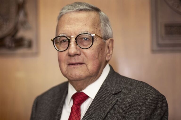 DOC GUILLERMO RUÍZ 10ABRIL2023 (2)