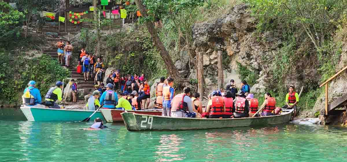 TURISTAS ABARROTAN 07ABRIL2023