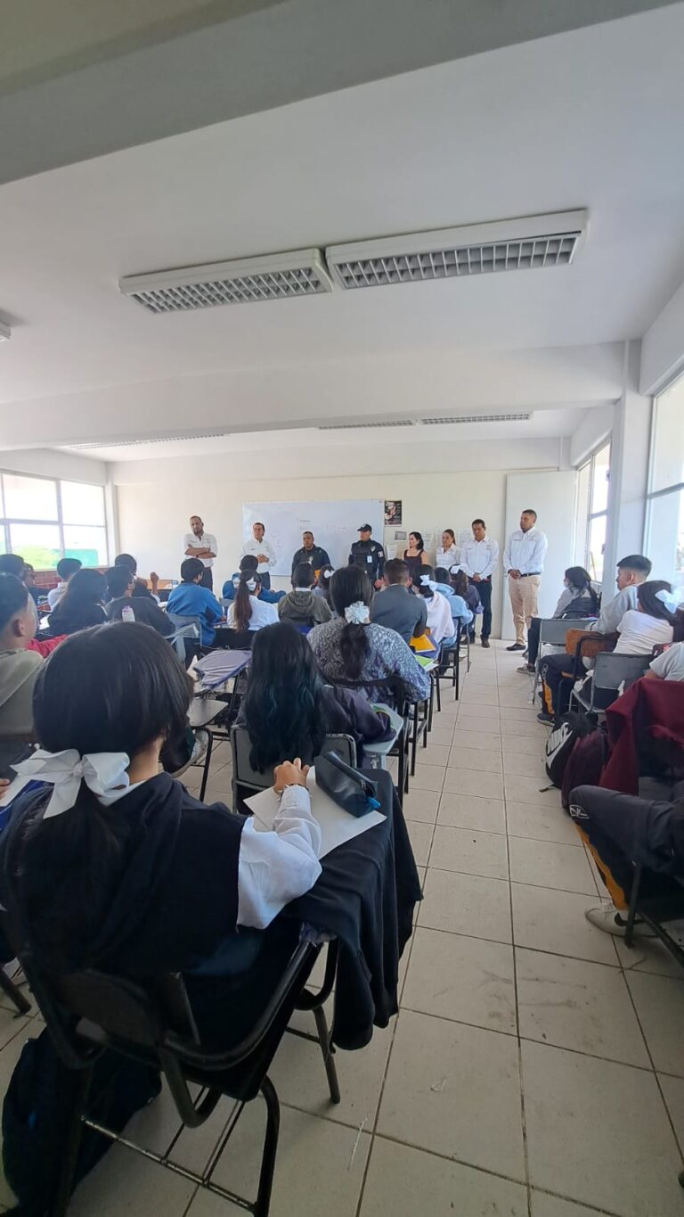 BL POLICÍA EN TU ESCUELA 25MAYO2023