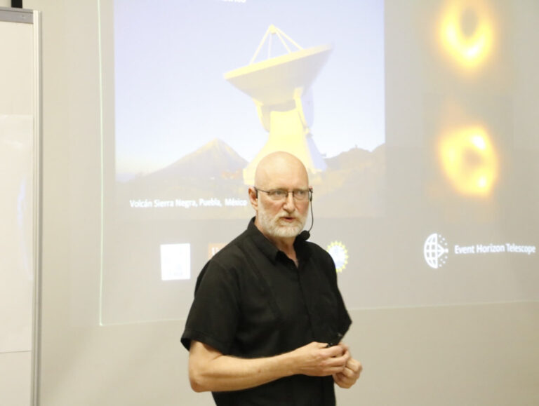 CAZANDO AGUJEROS NEGROS 30MAYO2023