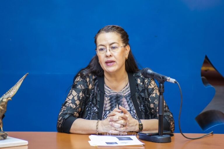 DRA ELENA GONZÁLEZ 06MAYO2023