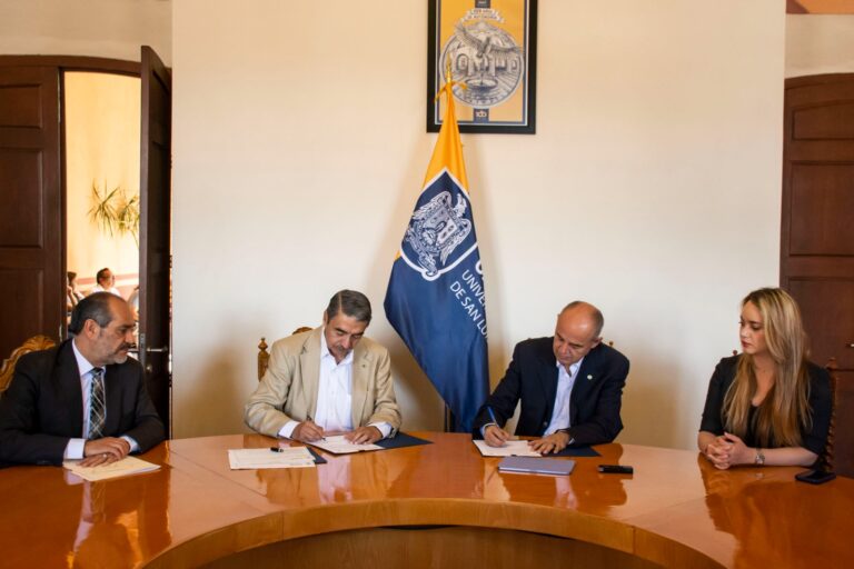 FIRMA DE CONVENIO 30MAYO2023