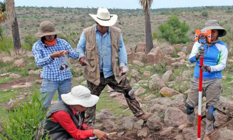 LIC EN ARQUEOLOGÍA 24MAYO2023