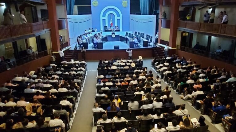 CONGRESO SESIÓN SOL 15JUNIO2023 (2)