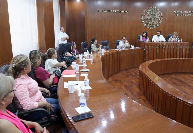 EXTRABAJADORES FISCALÍA 13JUNIO2023