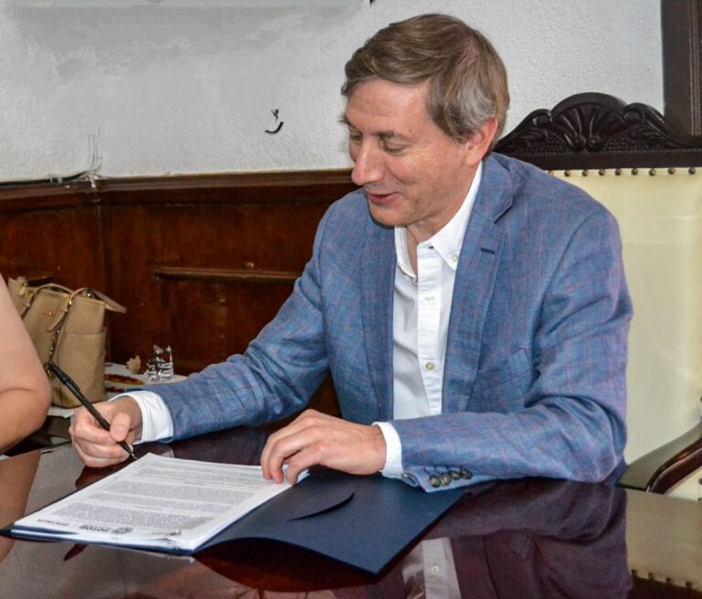 GOBIERNO FORTALECE 18JUNIO2023