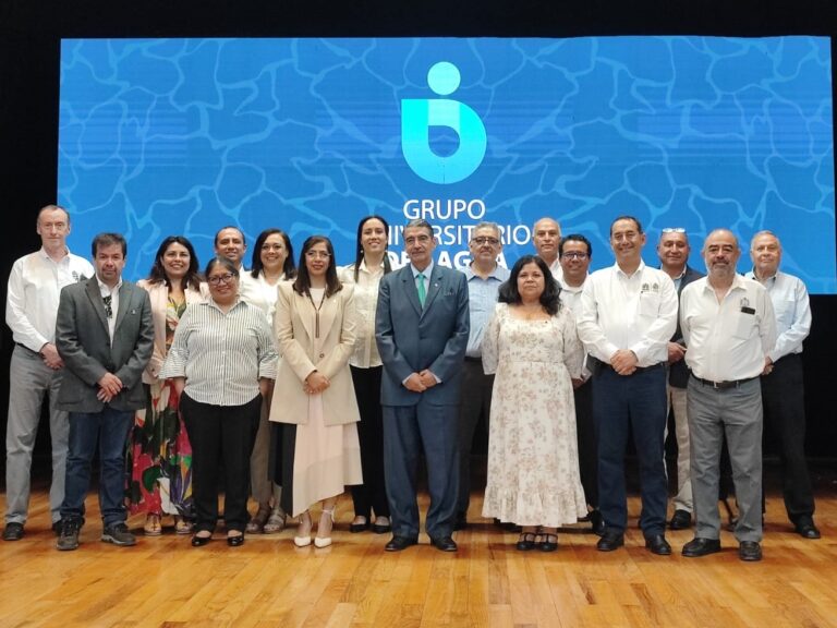 GRUPO UNIVERSITARIO 26JUNIO2023 (2)