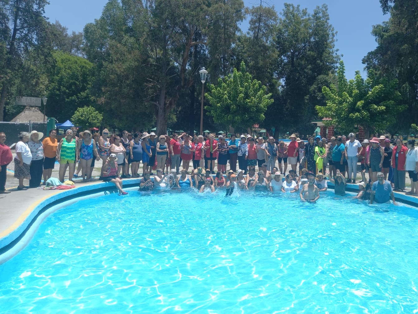 ADULTOS MAYORES DIF MPAL 15JULIO2023 (2)