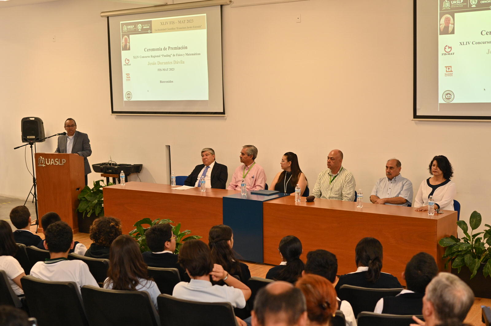 ESTUDIANTES GANADORES 14JULIO2023