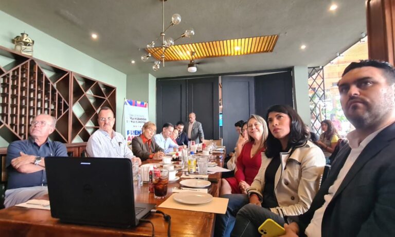 FAM CELEBRA 31AGO2023