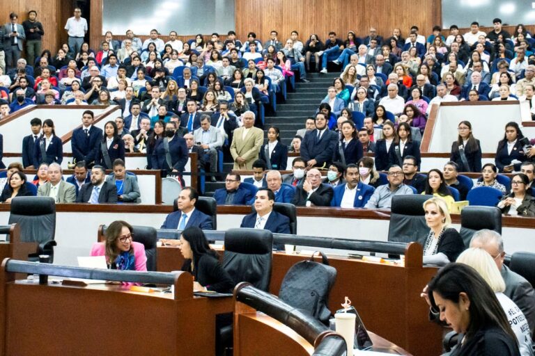 CONGRESO SESIÓN SOLEMNE 12OCT2023