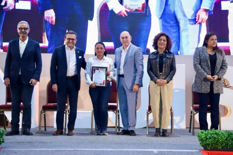 CLAUSURA FERIA PROV 15NOV2023