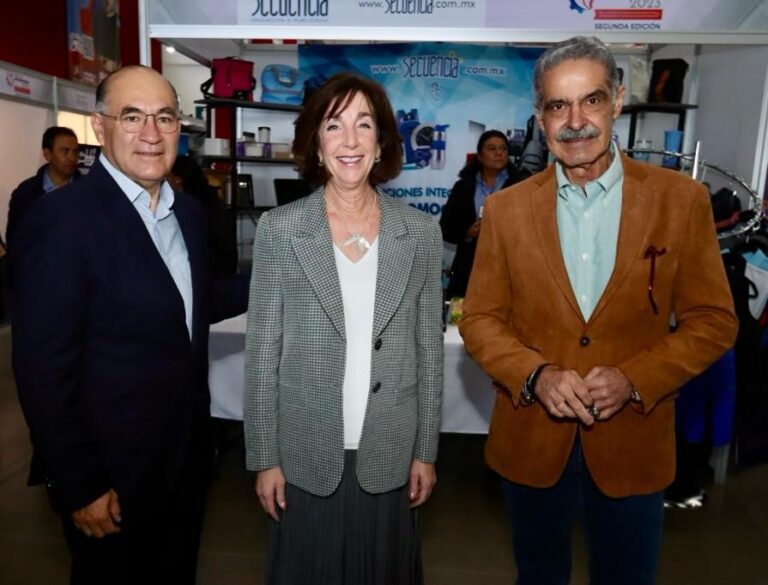 ROBERTA JACOBSON 14NOV 2023