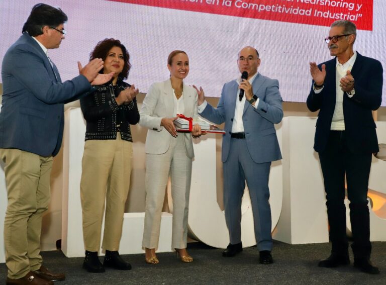 VALERIA MOY 15NOV2023