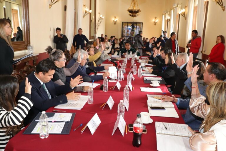 INICIATIVA PRESUPUESTO 15DIC2023