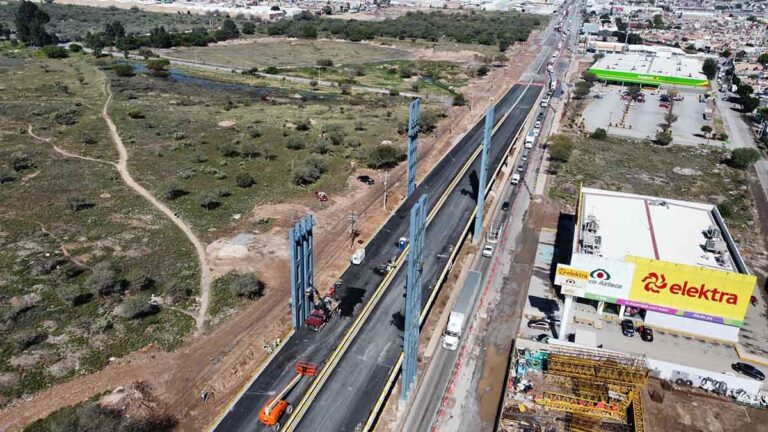 010124 8059, GOBIERNO ENTREGARÁ NUEVO PUENTE EN CIRCUITO POTOSÍ A INICIOS DE 2024 (3)
