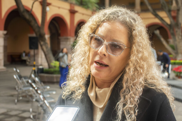 12-13-2023 EVELYN VAN BRUSSEL DSC_4270